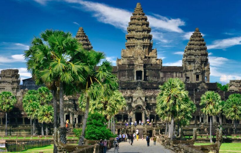 04 Nights/05 Days Siem Reap – Angkor tour - Phnom Penh
