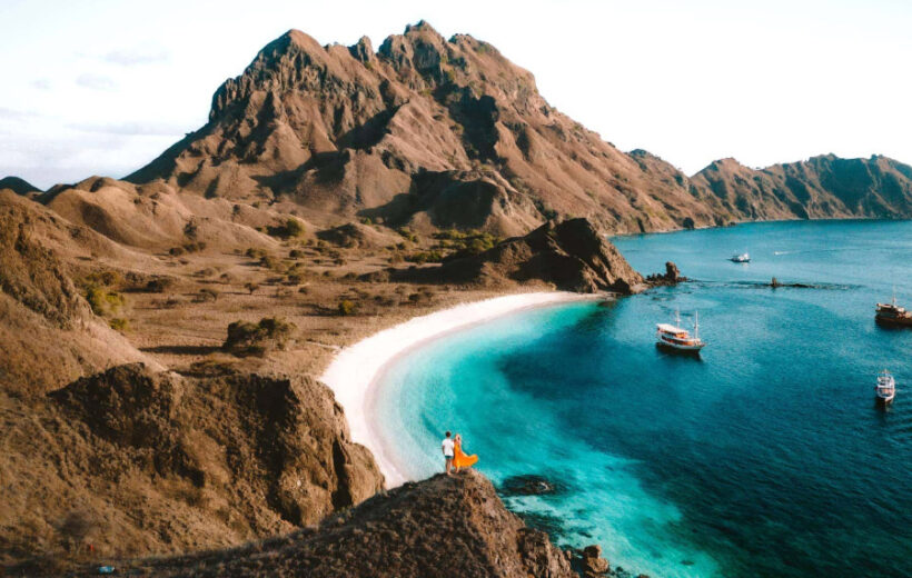 4 Nights/5 Days - Flores to Komodo – Crater Lakes, Villages & Dragons